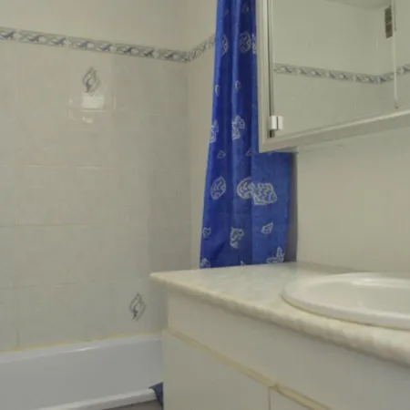 Studio Cap D'Agde, 1 Piece, 4 Personnes - Fr-1-249-7 Agde